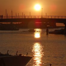 Livorno, Darsena Nuova, tramonto sul ponte girevole.